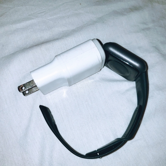 A smart watch! - Picture 4 of 10